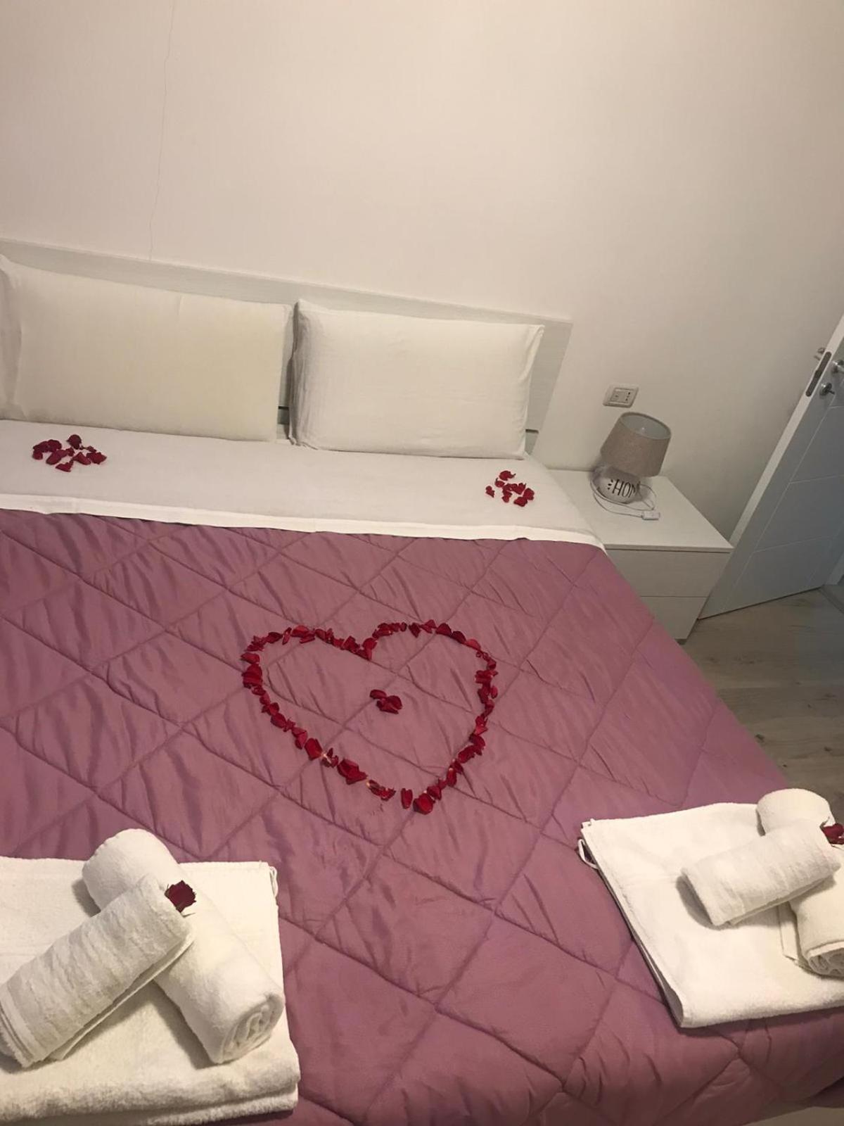 Lar Apartment Focşani 객실 사진